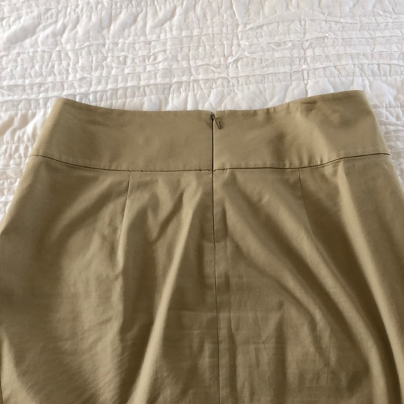 Skirt - Picture 3 of 3